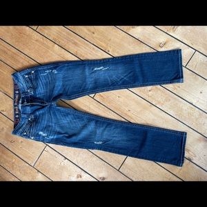 Women’s Rock Revival jeans